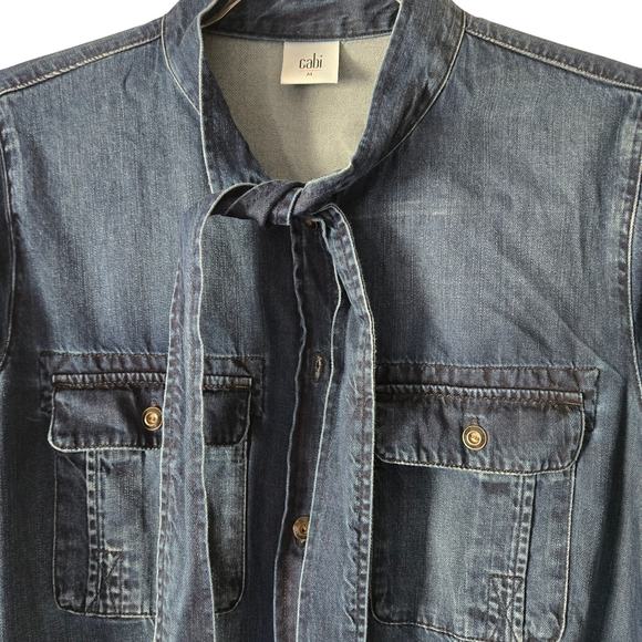 Cabi Waterfront Denim Bow Shirt‎ Long sleeve Button Down Size Medium Tencel - Picture 4 of 8